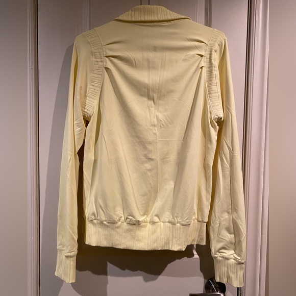 LULULEMON RAJA REVERSIBLE JACKET sz 8 - Picture 5 of 10